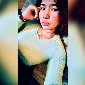 Meet your Posher, Meyra